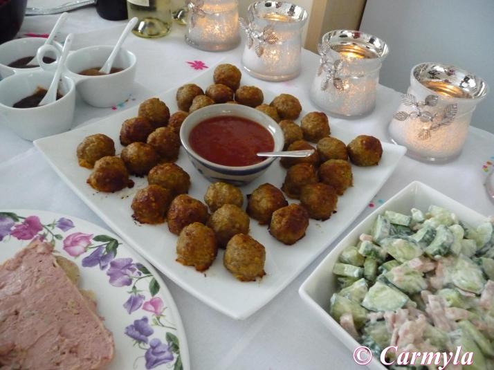 ALBÓNDIGAS ORIENTALES BUFFET