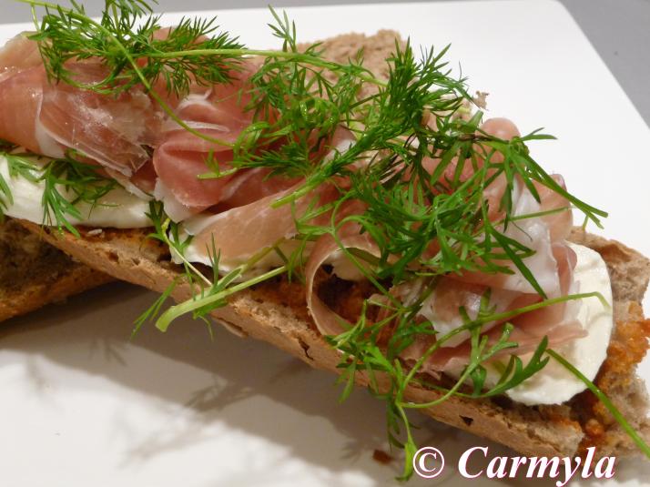 BOCATA DE JAMÓN Y MOZARELLA 1