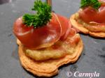 CANAPÉ DE JAMÓN CON GUACAMOLE