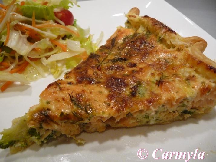 TARTA DE SALMÓN, BRÓCOLI Y PESTO