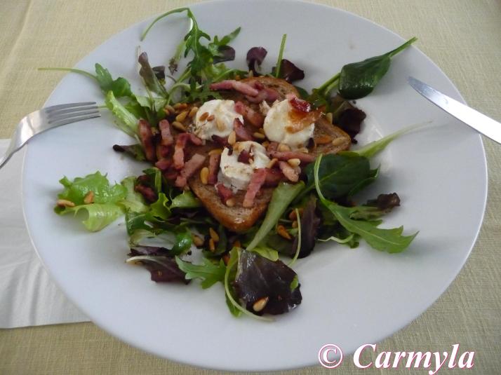 ENSALADA DE QUESO DE CABRA Y BACON
