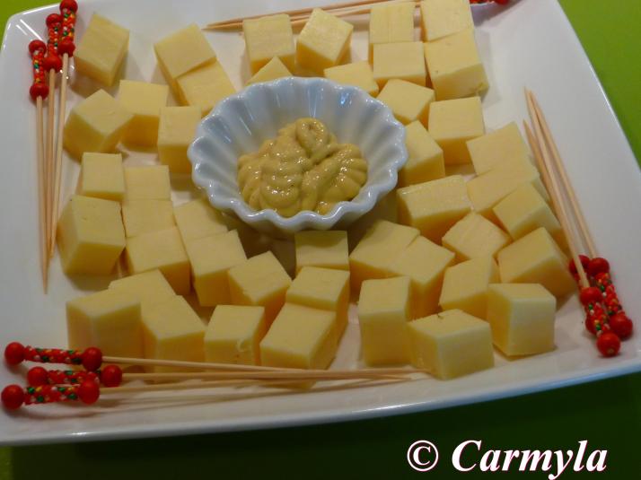 QUESO GOUDA BUFFET dados con mostaza 1