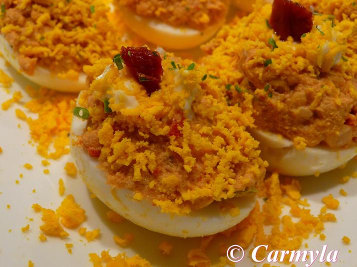 HUEVOS RELLENOS LIGHT