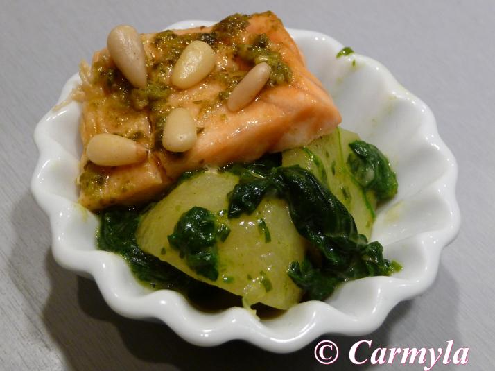 PATATAS CON ESPINACAS Y SALMÓN tapa