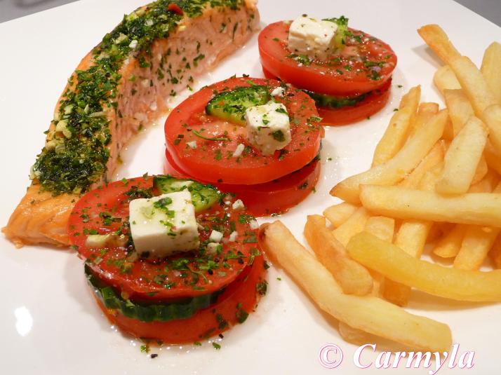 SALMON, TORRE DE TOMATE Y PATATAS 1