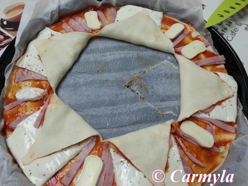 FLOR QUEBRADA DE CHORIZO, JAMÓN y QUESO prep 2