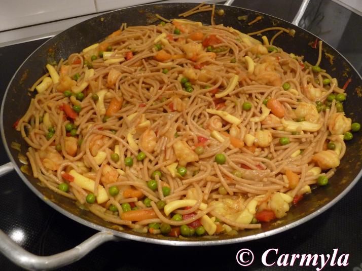 SPAGHETTI CON GAMBAS EN PAELLERA prep 3 (2)