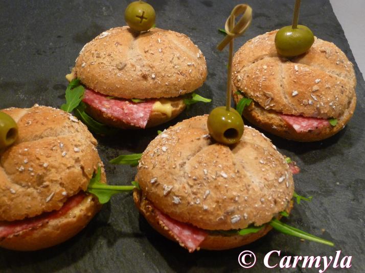 PULGAS DE SALCHICHÓN A LA PIMIENTA Y SALSA DE MOSTAZA Y MIEL prep 2