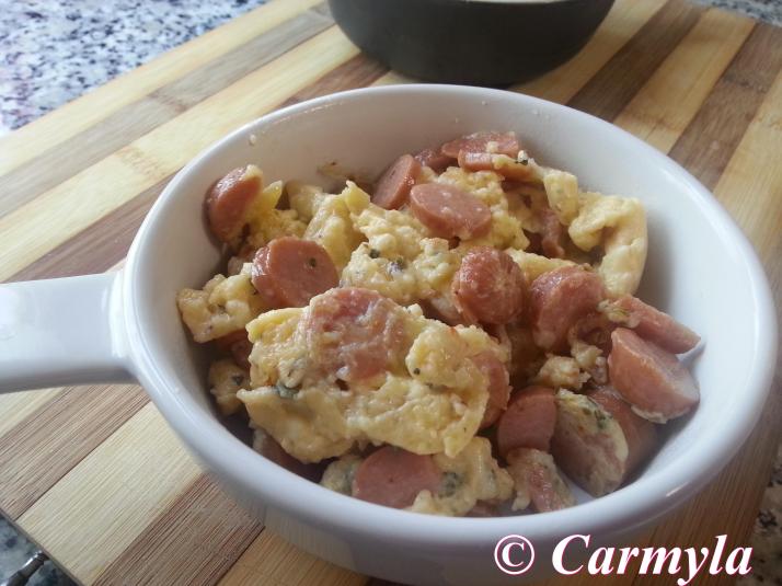 REVUELTO DE FRANKFURT Y GOUDA tapa