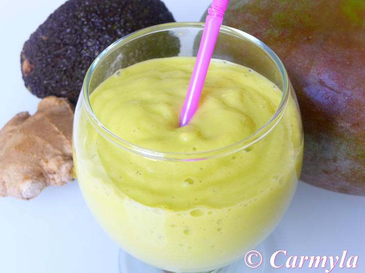 SMOOTHY DE MANGO Y AGUACATE 2