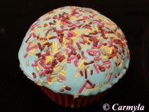 CUPCAKES DE PASCUAL LLUVIA AZUL